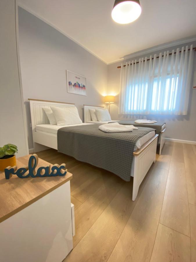 Casa Nada Lägenhet Tirana Exteriör bild