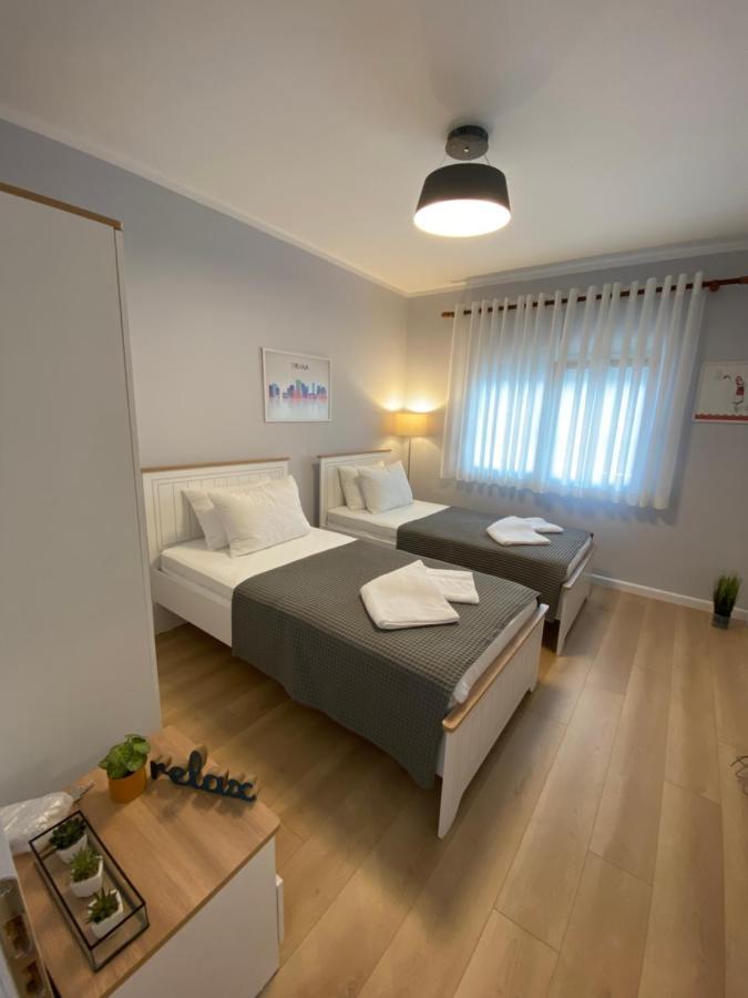 Casa Nada Lägenhet Tirana Exteriör bild