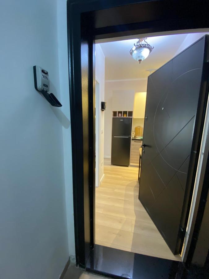 Casa Nada Lägenhet Tirana Exteriör bild